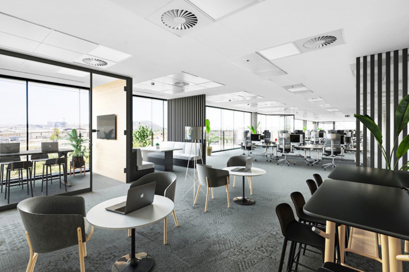 Gallery_zona_franca_edif_b_06 renders.jpg